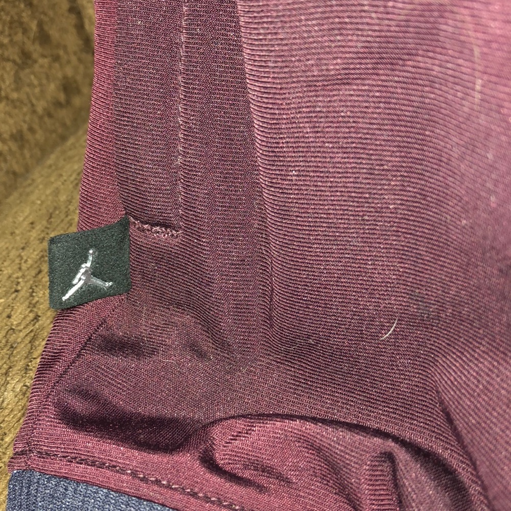 Windbreaker Jordan 5 pictured - Picture 2 of 3